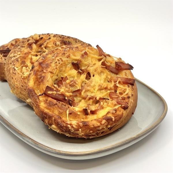 Hamkaas croissant