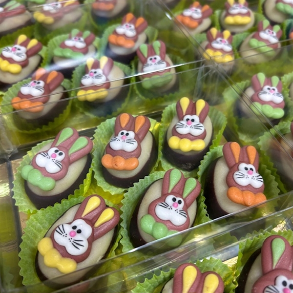 Paas friandises marsepein en chocolade